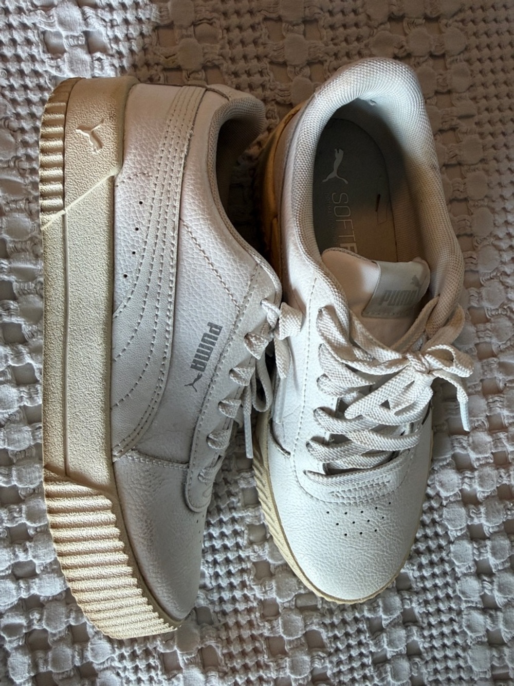 Puma Women’s Cream/Beige Platform Sneakers